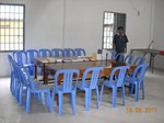 Photo Sararam_2011-05-15 Chaises et livres dans la salle de lecture p.JPG